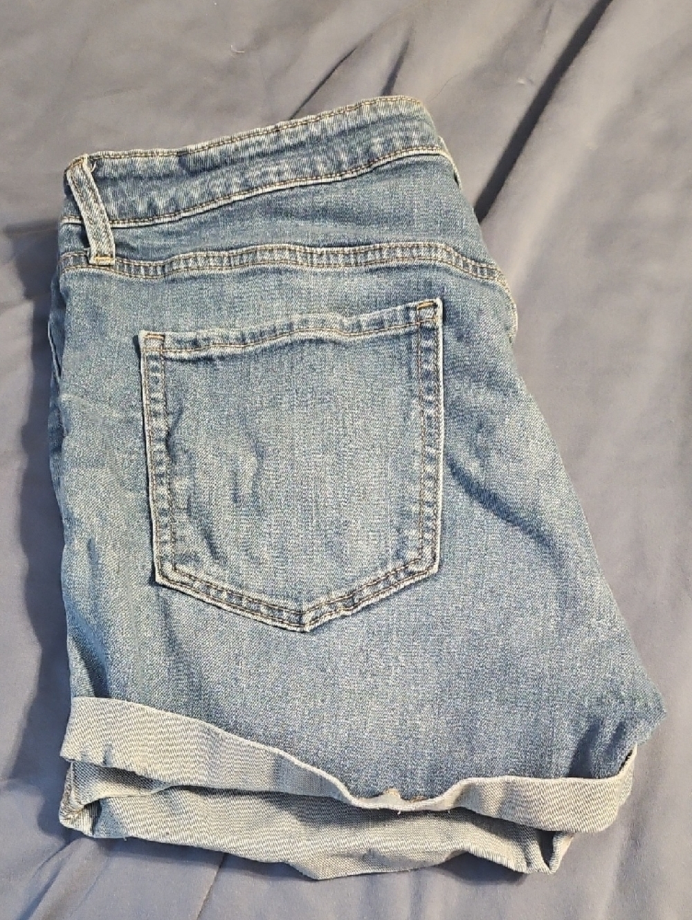 Old Navy High Rise WOW Medium Blue Rolled-Hem Denim Shorts - Picture 13 of 16